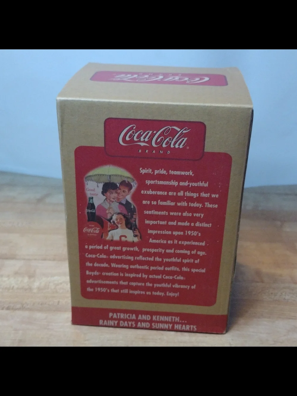 Boyds Bearstone Coca Cola Patricia Kenneth Rainy Days First Edition 1E Boxed